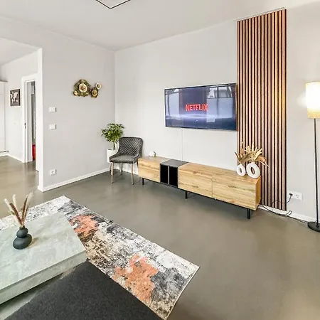 Modern Living: Hamburg & Baltic Sea Within 30 Min Apartment Ahrensburg Exterior photo