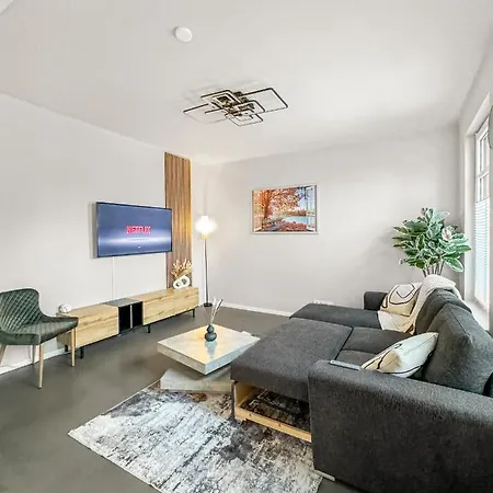 Modern Living: Hamburg & Baltic Sea Within 30 Min Apartment Ahrensburg Exterior photo