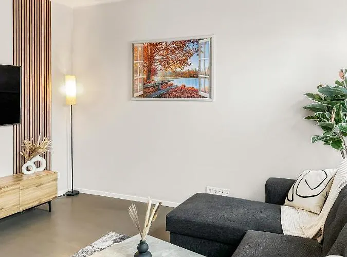 Modern Living: Hamburg & Baltic Sea Within 30 Min